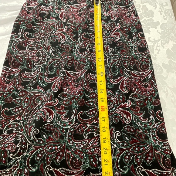 Land's End Size 10 Tank Sheath Dress Pockets Red Green Black Paisley - Picture 12 of 12